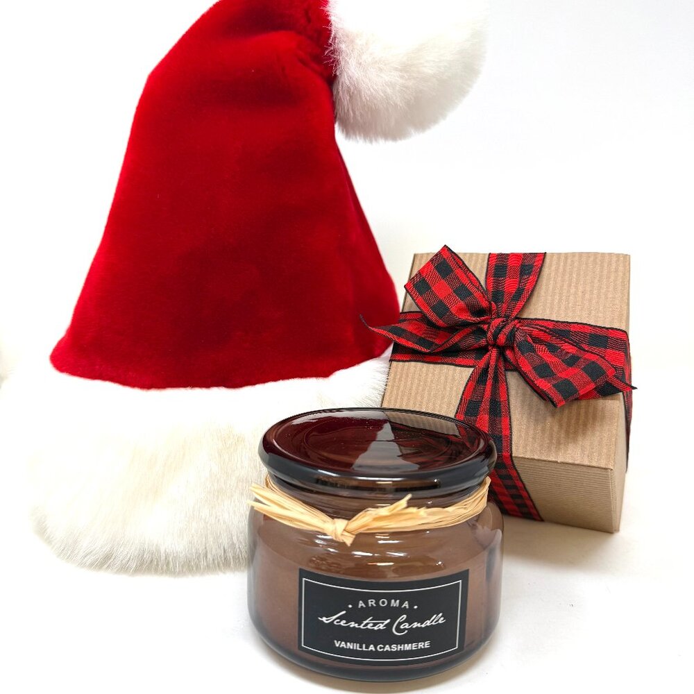 🎅🎅🎅Vanilla & Cashmere Holiday Treasure Candle